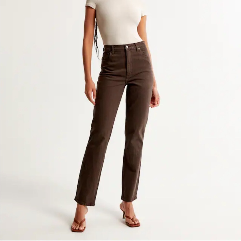Abercrombie Curve Love 90’s Straight Ultra High Rise Jean